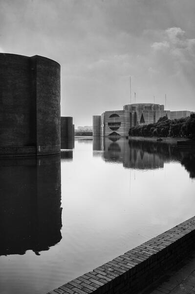 Louis Kahn – Sher-e-Bangla Nagar